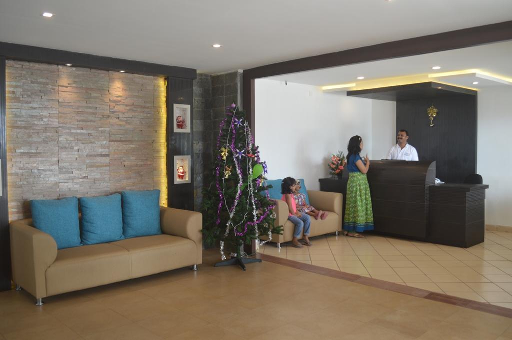 Munnar Tea Hills Resort - Mthr Exterior photo